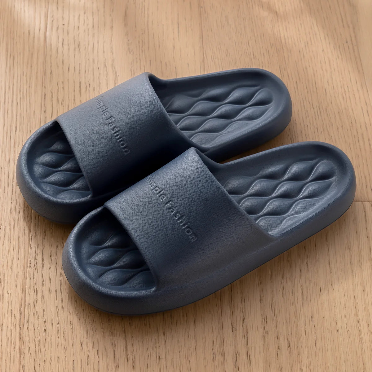 Men Trend New Summer Slippers Soft Non-slip Sole Cloud Sandals for Home Beach Indoor Outdoor