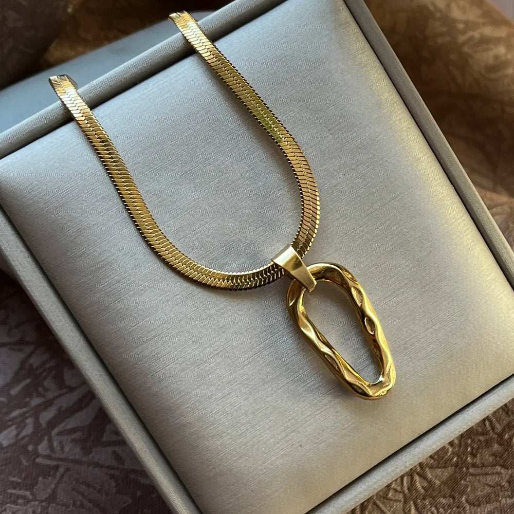 Stainless Steel Exaggerated Punk Big Round O Shaped Pendant Necklace Women Men Chunky Snake Blade Chain Grunge Steampunk Jewelry