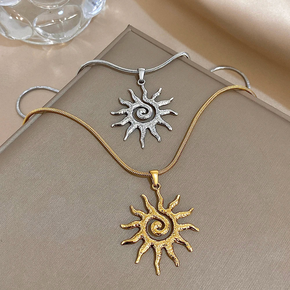 Flashbuy Vintage Chic Sun Shaped Pendant Stainless Steel Necklace Statement Golden Fashion Jewlery Gift