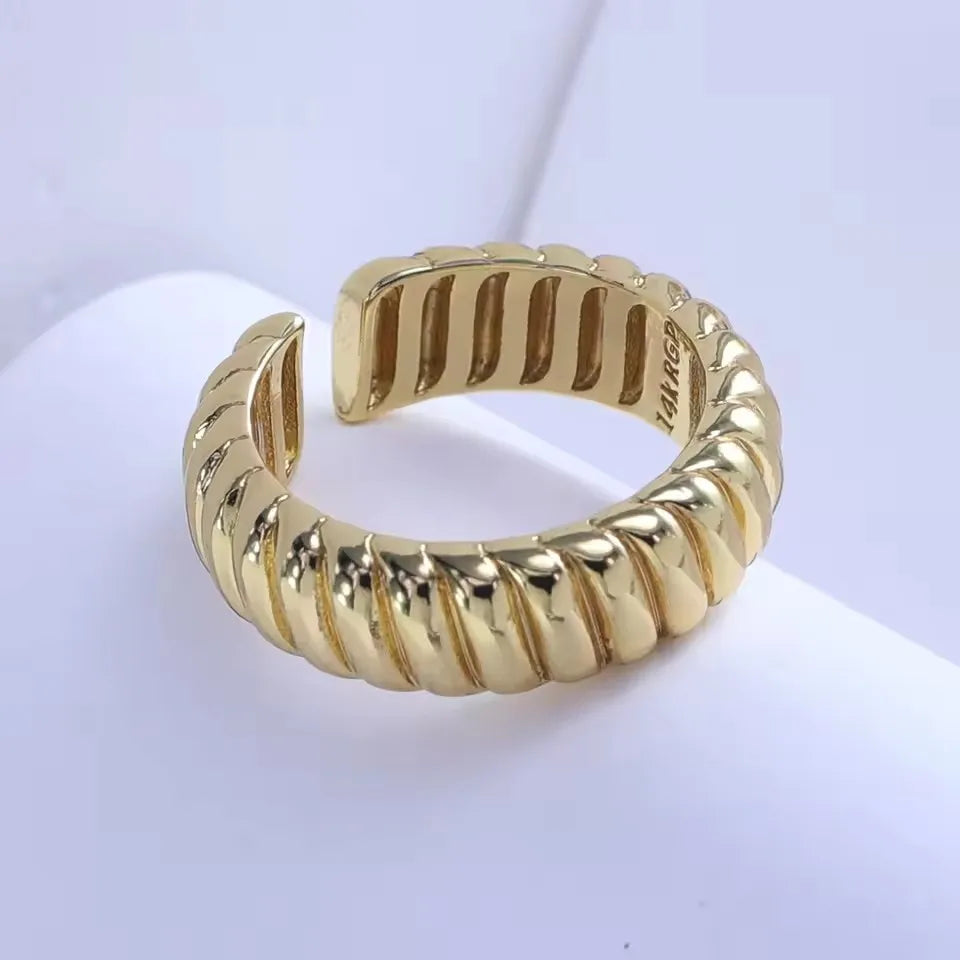 VENTFILLE 925 Sterling Silver Trend Arched Wide Ring For Female Geometry Punk Design Jewelry Asymmetric Gift Dropshipping