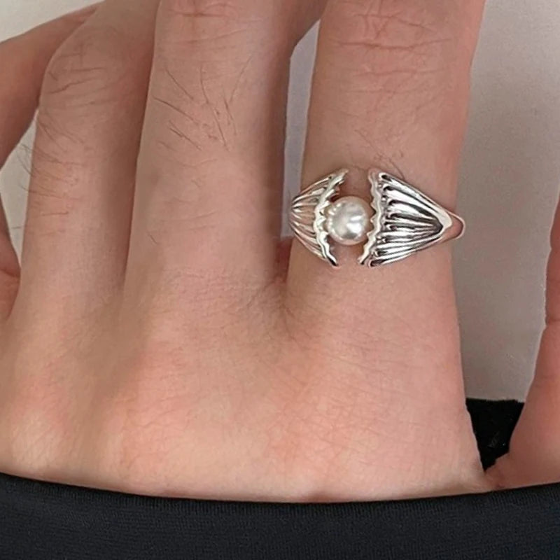 PANJBJ 925 Sterling Silver Pearl Irregular Ring for Women Shell Overlapping Hollow Sweet Design Jewelry Gift Dropshipping