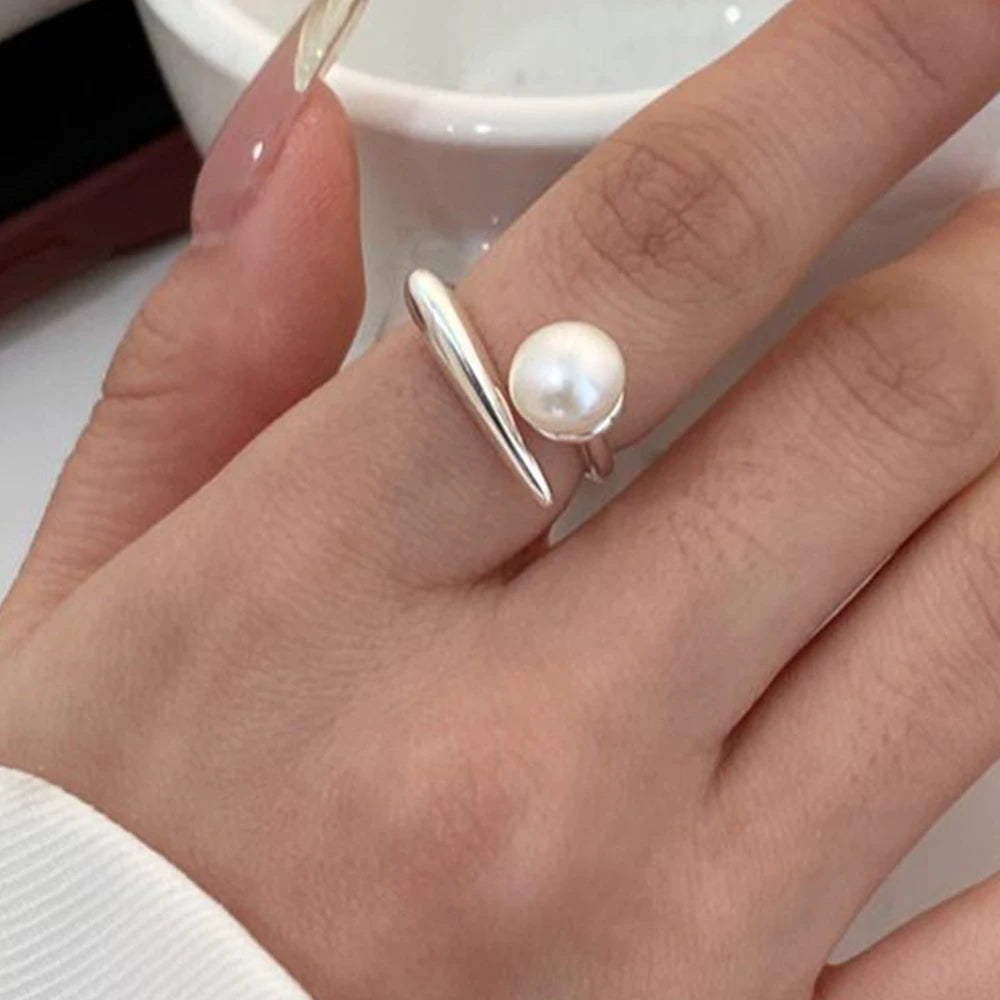 PANJBJ 925 Sterling Silver Pearl Irregular Ring for Women Shell Overlapping Hollow Sweet Design Jewelry Gift Dropshipping