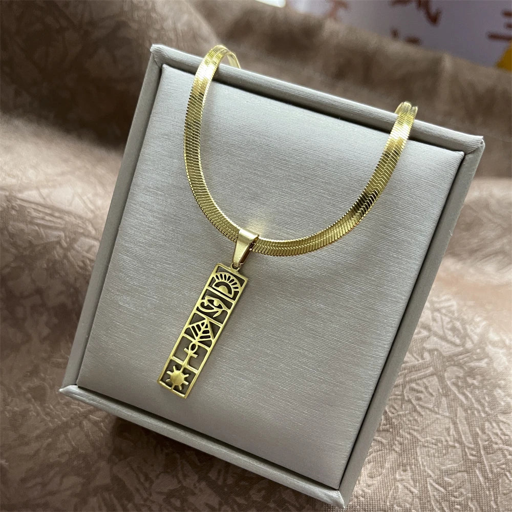 Stainless Steel Exaggerated Punk Big Round O Shaped Pendant Necklace Women Men Chunky Snake Blade Chain Grunge Steampunk Jewelry